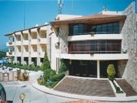 Chateau Linza, Tirana